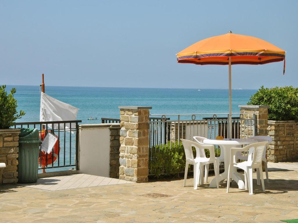 Acciaroli Vacanze Residence Exterior photo